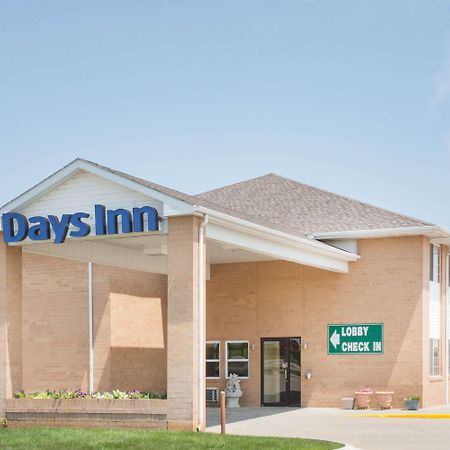 Days Inn By Wyndham Lexington Ne Esterno foto
